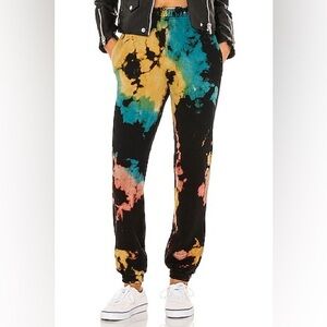 COTTON CITIZEN SET x Tokyo Long Sleeve Crop Tee x Brooklyn Sweatpant